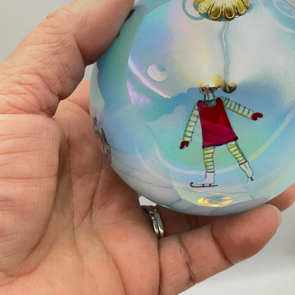 Li Bien 2002 Ice Skaters Inside Painted Glass Ornament Iridescent Blue Velvet Bx